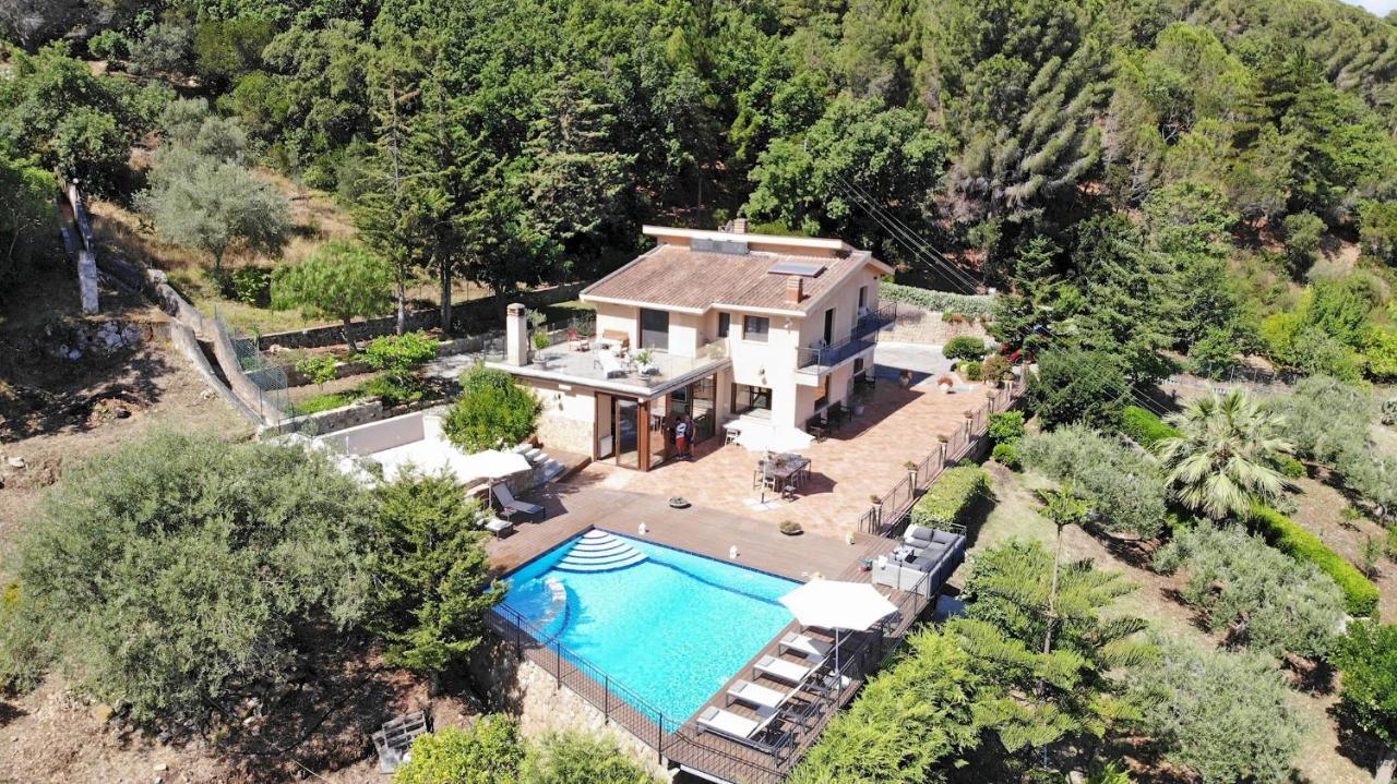 Villa Provenza 12&4, Emma Villas Cefalù Extérieur photo