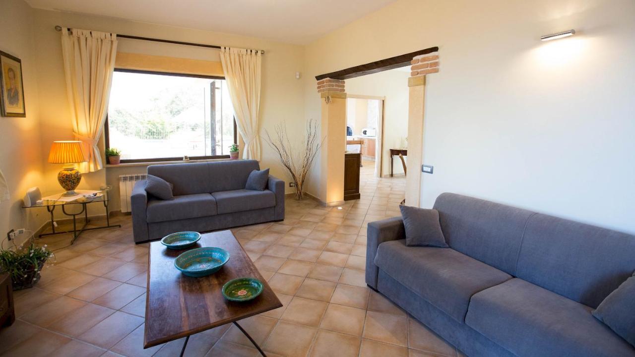 Villa Provenza 12&4, Emma Villas Cefalù Extérieur photo