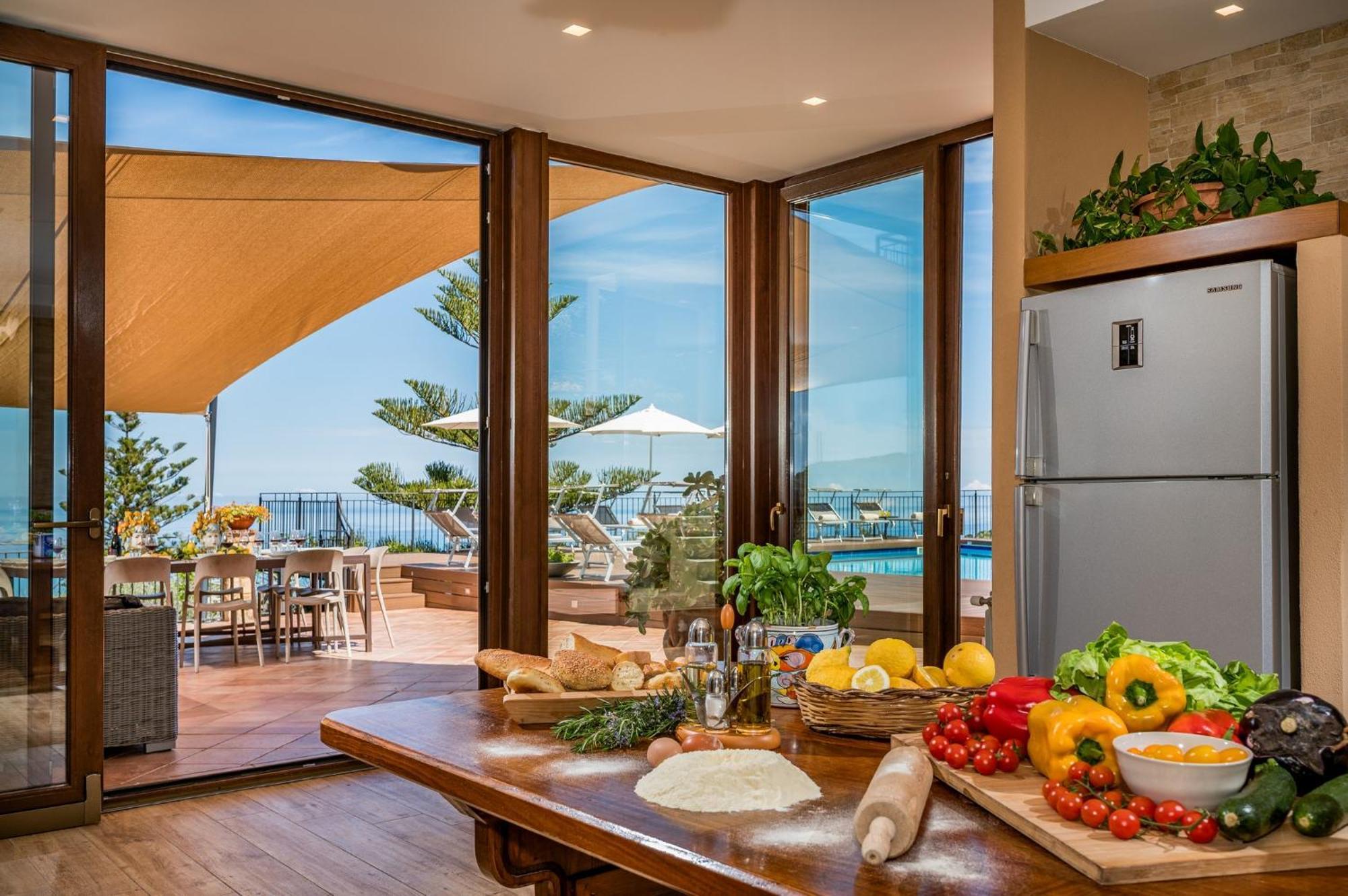 Villa Provenza 12&4, Emma Villas Cefalù Extérieur photo